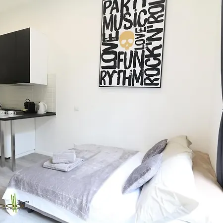 Апартаменты Bamboo Lomellina *